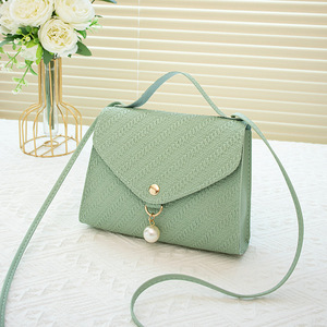 Sac à bandoulière pour femme Sweet Pearl Embossed Small Square Bag.Z0266 - Product Image 2