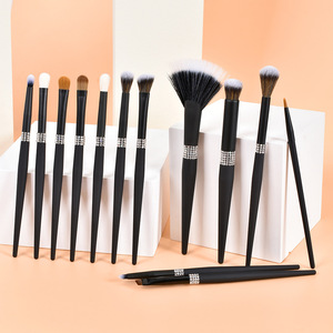 Ensemble de pinceaux de maquillage Cosmetict Maquillage pour le visage Outils de maquillage Femmes <span class=keywords><strong>Beauté</strong></span> <span class=keywords><strong>Kit</strong></span> de pinceaux de maquillage professionnel - Product Image 2