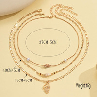 Ensemble de colliers longs à pendentifs multicouches en coquillage et perles dorées, style vacances d'été, minimaliste et luxueux