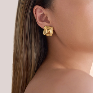 वोग वर्ग मिश्रित डेन्टी इयररिंग्स 2025 डैजन नई सर्दियों में 18k सोने की प्लेटेड हाइपोएलर्जेनिक स्टेनलेस स्टील महिला गहने - Product Image 2