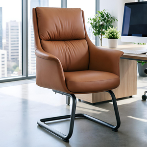 Silla Clásica con Respaldo en Forma de Arco |   Silla Ejecutiva de Cuero Genuino |   Silla Ejecutiva Giratoria con Ajuste de Altura - Product Image 3