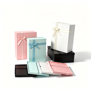 Caja <span class=keywords><strong>de</strong></span> Regalo Plegable <span class=keywords><strong>de</strong></span> Dos Piezas con Lazo, Papel Recubierto, Cartón Rígido <span class=keywords><strong>de</strong></span> 1200g, Impresión UV con Lámina Dorada, Logotipo Personalizado, Ecológica - Product Image 2
