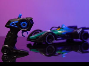 DWI DOWELLIN <span class=keywords><strong>1</strong></span>:64 Mini F1 Formula Racing Coche de control remoto 2,4 GHz Coche de carreras de alta velocidad <span class=keywords><strong>RC</strong></span> con luz, aerosol y música para niños - Product Image 4