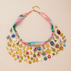 Nouveaux pendentifs en forme de fleur, trèfle, rose, palmier, tulipe, en acier inoxydable plaqué <span class=keywords><strong>or</strong></span> 18K PVD, sans ternissement, pour la fabrication de bijoux, vente en gros - Product Image 2