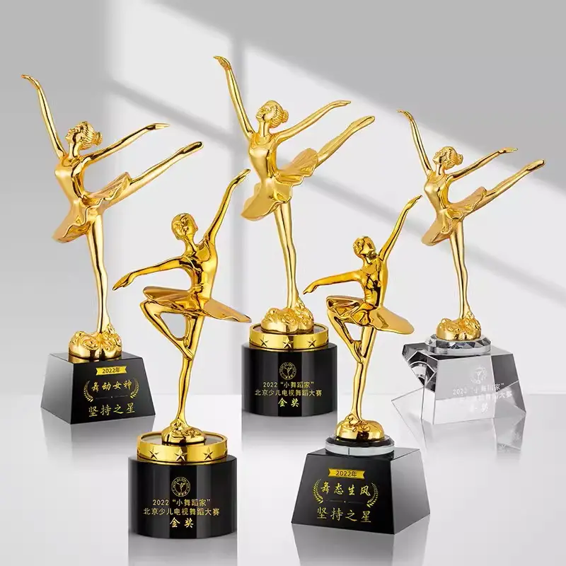 Wholesale Creative The Oscar Statuette Metal Crystal Trophy Company Annual Meeting Crystal Crafts Souvenir Crystal Medal