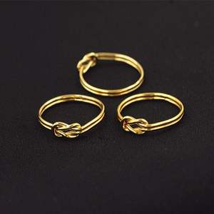 Cincin Pernikahan Minimalis Berkualitas Tinggi Berlapis Emas 14K dengan Simpul Ganda - Product Image 2