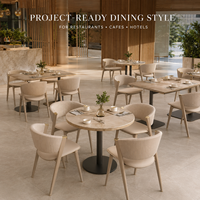 Ensemble de chaises de salle à manger sculptées pour restaurant, fauteuils à dossier côtelé couleur crème, pieds dorés, table carrée en bois, piétement noir