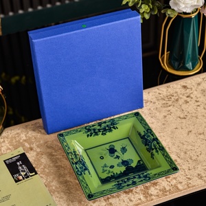 Bandeja Decorativa Cuadrada de Cerámica, Diseño Floral Verde, Motivo Vegetal Grabado, Diseño Tradicional, Paquete Individual, Venta Caliente - Product Image 6