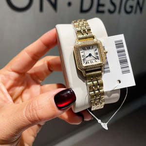 Montres à quartz pour femmes au design classique et élégant, tendance, de haute qualité, avec un cadran serti de diamants, couleur or, montre pour femmes - Product Image 5