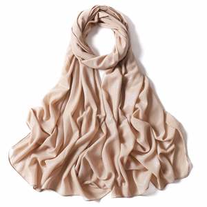 Wholesale Trendy Fashion Low Price Stylish Muslim Autumn Cotton Long Chiffon <b>Hijab</b> Scarf for Women - Product Image 6