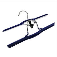 Nouveaux produits : Cintre pliable en métal recouvert de PVC pour pantalons, idéal pour l'organisation de la garde-robe domestique
