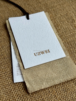 Ensemble de trois étiquettes personnalisées pour vêtements avec étiquette en papier coton et cordon marron pour les marques de vêtements