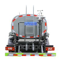Camion de pulvérisation d'eau compact pour l'assainissement urbain et le contrôle de la poussière