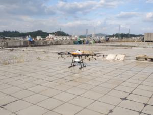 Drone agricole industriel X4-6, 4 axes, capacité de 6 L, pliable, pulvérisateur télécommandé pour une pulvérisation précise des pesticides - Product Image 4