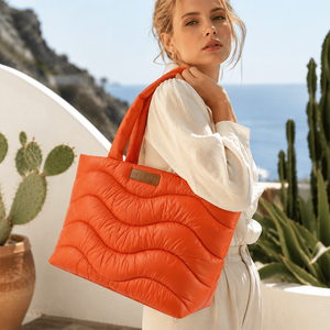 Bolso Tote de Nailon Acolchado de Lujo para Mujer, Bolso de Compras Ligero de Gran Capacidad, Bolsos de Hombro y Mensajero de Diseñador con Logotipo Personalizado - Product Image 4