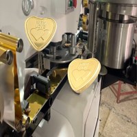 Machine d'emballage automatique de feuilles de chocolat en forme de cœur à haut rendement, sur mesure