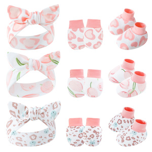 Ensemble de gants anti-rayures pour nouveau-né avec bandeau nœud papillon en pur coton accessoires de cheveux pour bébés commerce extérieur été bébé foulard - Product Image 2
