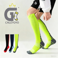 Chaussettes de sport antidérapantes personnalisées pour femmes, idéales pour le Pilates, le yoga, la course à pied et le tennis, avec grip pour l'entraînement en salle.