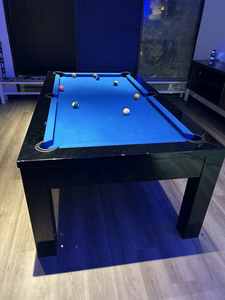 Nouvelle <span class=keywords><strong>table</strong></span> de <span class=keywords><strong>billard</strong></span> 3-en-1 2026 avec plateau de <span class=keywords><strong>billard</strong></span> et de ping-pong et chaises <span class=keywords><strong>pour</strong></span> usage domestique - Product Image 1