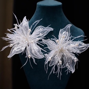 Clips de bec de canard fleur de dentelle blanche faits à la main fée beauté <span class=keywords><strong>plume</strong></span> pince à <span class=keywords><strong>cheveux</strong></span> mariée mariage épingle à <span class=keywords><strong>cheveux</strong></span> - Product Image 3