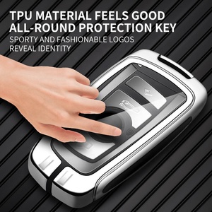 Vente flash - Étui de <span class=keywords><strong>clé</strong></span> de voiture en alliage de zinc et cuir personnalisé et durable pour <span class=keywords><strong>BMW</strong></span> M3 M5 X5 X7 - Housse de protection élégante pour <span class=keywords><strong>clé</strong></span> avec <span class=keywords><strong>porte</strong></span>-clés - Product Image 4