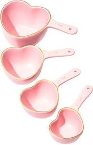 4-पीस गुलाबी दिल के आकार का बेकिंग एक्सेसरी वेलेंटाइन उपहार सिरेमिक मापने वाला कप सेट - Product Image 2