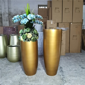Pots de fleurs ronds en fibre de verre dorés de luxe modernes kits de propagateur revêtement époxy ornement de salon intérieur pour la maison ou le jardin - Product Image 2