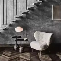 Fauteuil d'appoint moderne et minimaliste en tissu blanc capitonné avec dossier ailé et pieds en bois massif pour salon et chambre à coucher