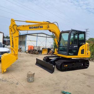 Excavadora de orugas mini Komatsu PC70 PC70-7 PC70-8 de 7 toneladas de segunda mano, maquinaria hidráulica para excavación y movimiento de tierras con caja de cambios y certificación CE - Product Image 1