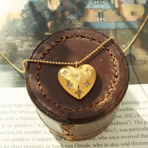 Collier élégant en acier inoxydable coréen pour femmes et filles avec pendentif cœur en or massif 14 carats et zircone pour les occasions d'anniversaire - Product Image 3