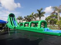 Grand toboggan aquatique gonflable vert avec piscine, toboggan aquatique commercial pour adultes et enfants