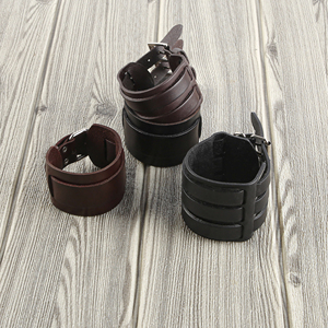 Мужской многослойный браслет из натуральной кожи в стиле европейского и американского экстравагантного панка, широкий вариант - Product Image 3