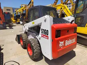 رافعة صغيرة مستعملة قابلة للانزلاق مصنعة في المملكة المتحدة وهي بحالة جيدة BOBCAT S160 رافعات بعجلات رائجة المبيع