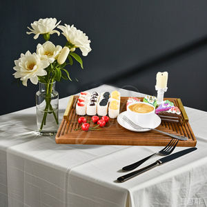 Plateaux de service en bois nouveau design en acacia avec poignée en métal pour les fêtes Assiettes ovales pour apéritif Thé Café Fromage Dessert Plateaux - Product Image 4