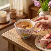 Tasses en céramique personnalisées en usine, grande capacité 550 ml, motif en relief, peintes à la main, pour soupe, petit-déjeuner, thé de l'après-midi et cappuccino
