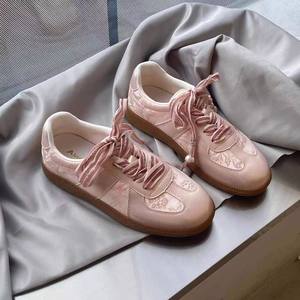 T1NDT Custom Retro Unisex Classic Suede Shoes Moda Deportes Tenis <span class=keywords><strong>Zapatos</strong></span> casuales <span class=keywords><strong>Zapatos</strong></span> <span class=keywords><strong>de</strong></span> suela gruesa <span class=keywords><strong>para</strong></span> hombres y mujeres - Product Image 1