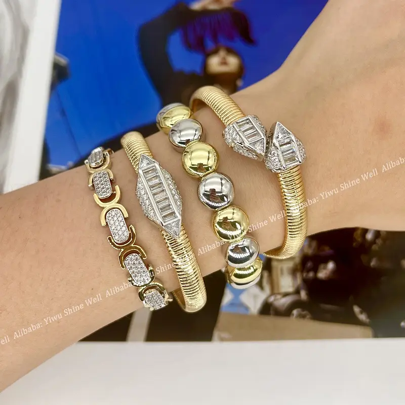 Ins Hot đồng thau Vòng đeo tay thời trang hợp thời trang Bangles 18K vàng mạ với Zircon kim cương sáng bóng đồ trang sức ngọt ngào quà tặng cho phụ nữ