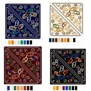 Sciarpa triangolare Fulares 135x60 cm con stampa geometrica, accessorio multifunzionale per il collo, per uso esterno - Product Image 1