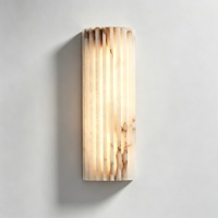 Applique murale en marbre d'albâtre espagnol cannelé, demi-cylindre côtelé, lampe murale LED à intensité variable, CRI 90 élevé, luxe hôtelier MSZ