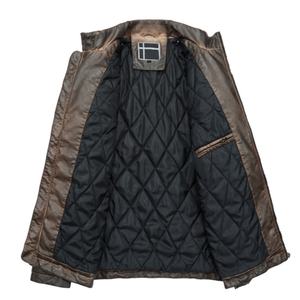 Blouson en cuir matelassé sur mesure pour moto, col montant, vêtement d'extérieur formel, avec protections d'épaule et de coude enduites, pour l'hiver, production en gros - Product Image 2