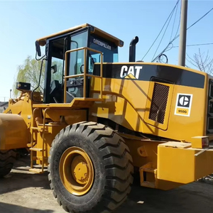 รถตักล้อยาง Cat 950G ปี 2020 มือสอง รับน้ำหนักได้ 15 ตัน พร้อมเครื่องยนต์ เกียร์ และปั๊มเดิมๆ กำลัง 92 กิโลวัตต์ ใช้งาน 2500 ชั่วโมง เหมาะสำหรับงานฟาร์ม - Product Image 1