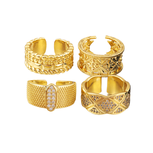 แหวนวงกว้างปรับขนาดได้ทรงเรขาคณิตคลาสสิก UM-Jewelry สำหรับผู้หญิง/ยูนิเซ็กซ์ ชุบทอง 18K ทองแดงประดับเพชรซิร์คอน ของขวัญสำหรับงานแต่งงาน งานเลี้ยงฉลองครบรอบ - Product Image 1