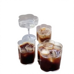 Verre à boisson en verre côtelé en forme de fleur, verre à dessert transparent, verre à parfait 210 ml pour café, thé, jus, fête - Product Image 3