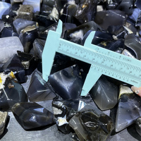 Agate fluorescente naturelle avec réaction UV, cristal énergétique, pierre brute polie de forme libre pour la décoration