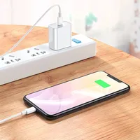 Chargeur PD Type C vers Lightning 20W en boîte, câble de charge USB de synchronisation de données de 1 m pour iPhone, gaine en PVC, blindage tressé, garantie de 12 mois