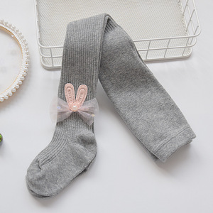 Leggings pour Enfants Très Demandés Nouveauté d'Automne Style Coréen pour Petits et Moyens Enfants Pantacourts pour Bébés et Filles Chaussettes en Gros - Product Image 1