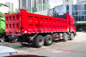 Venta Directa de Fábrica, Camión Volquete Chenglong H7 8x4 258hp Diésel, Nuevo, Volante a la Izquierda, Euro 5, para Transporte Pesado - Product Image 4