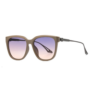 Nouvelles lunettes de soleil de style coréen unisexes, monture noire en plastique et métal, protection UV400, type 3, pare-soleil pour femmes et hommes - Product Image 3