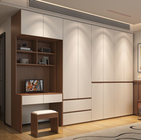 Armoire modulable pour usage domestique