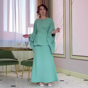 Abbigliamento da donna primavera autunno nuovo <span class=keywords><strong>abito</strong></span> <span class=keywords><strong>a</strong></span> manica <span class=keywords><strong>a</strong></span> lanterna <span class=keywords><strong>con</strong></span> temperamento largo da donna <span class=keywords><strong>maniche</strong></span> <span class=keywords><strong>a</strong></span> <span class=keywords><strong>pipistrello</strong></span> gonna lunga in due pezzi set da donna - Product Image 3